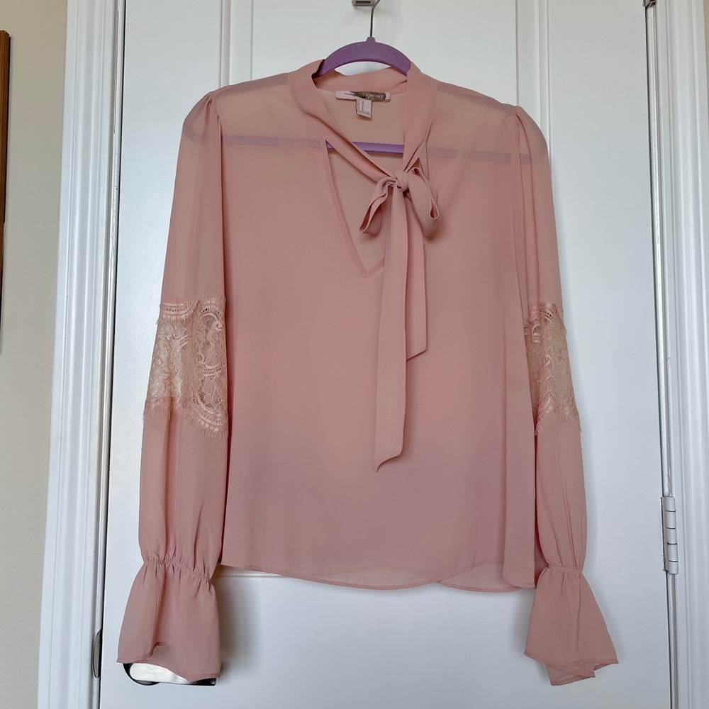 Forever 21 Pale Pink Blouse (size M)